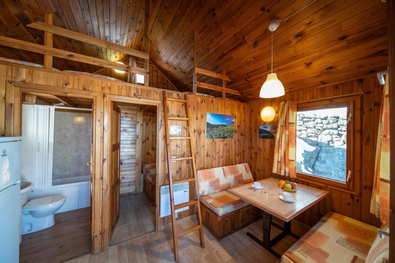 Camping Bungalow Serra De Prades Resort Vilanova de Prades Εξωτερικό φωτογραφία