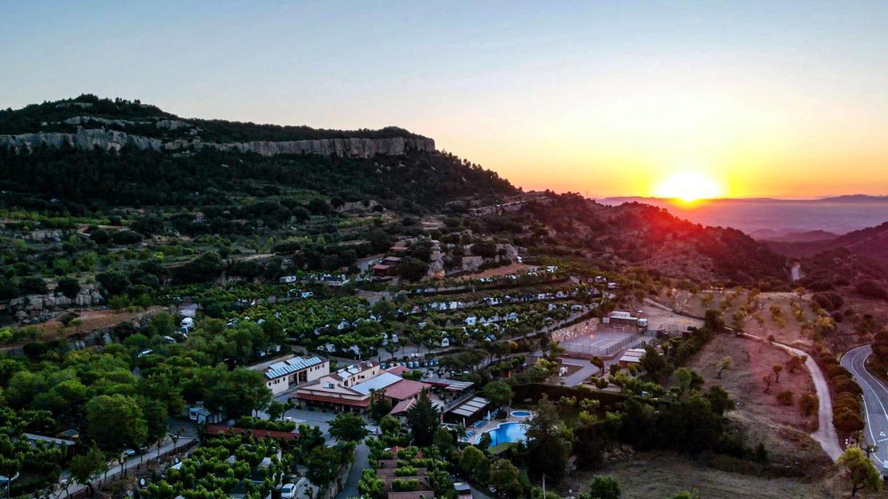 Camping Bungalow Serra De Prades Resort Vilanova de Prades Εξωτερικό φωτογραφία