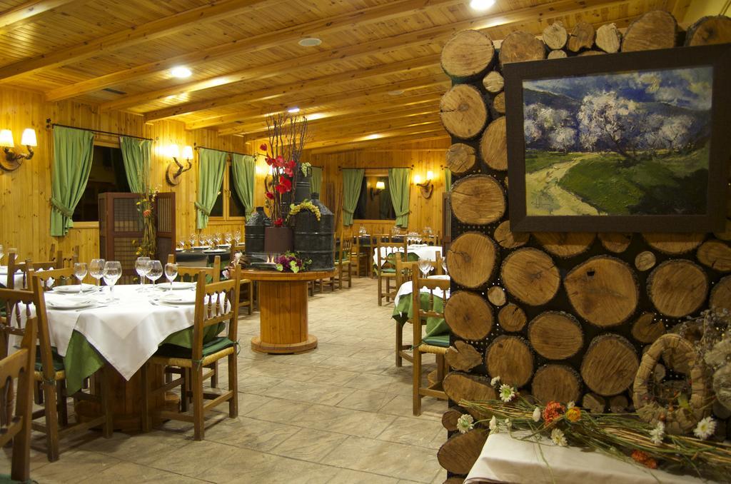 Camping Bungalow Serra De Prades Resort Vilanova de Prades Εξωτερικό φωτογραφία