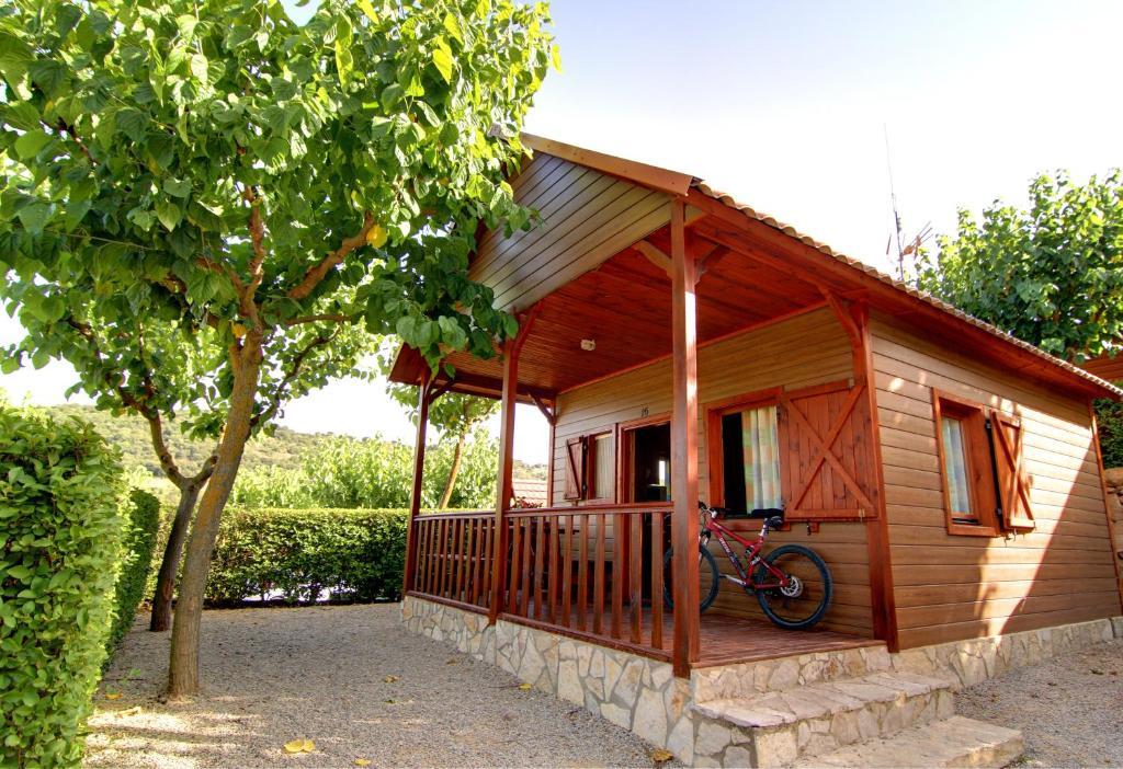 Camping Bungalow Serra De Prades Resort Vilanova de Prades Εξωτερικό φωτογραφία