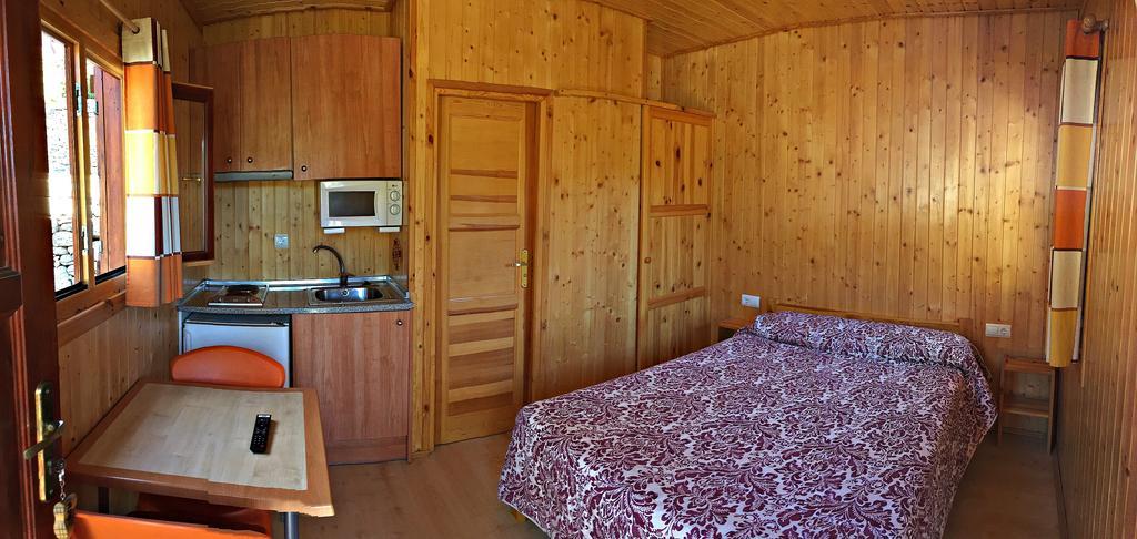 Camping Bungalow Serra De Prades Resort Vilanova de Prades Εξωτερικό φωτογραφία