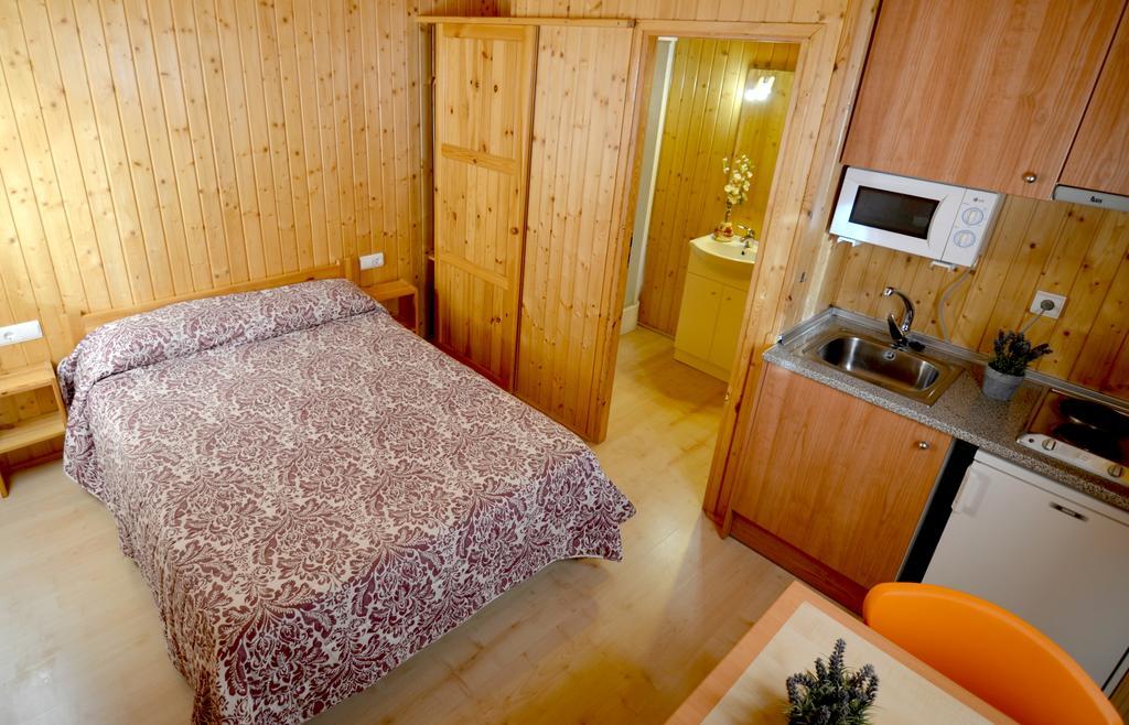 Camping Bungalow Serra De Prades Resort Vilanova de Prades Εξωτερικό φωτογραφία